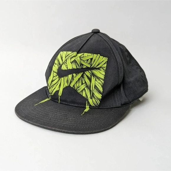 Nike Snapback 5 Panel Youth Hat - Picture 1 of 5